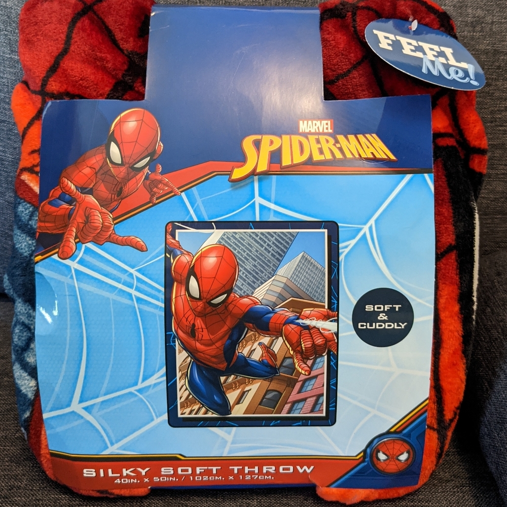 Marvel spider-man fleece throw blanket